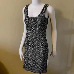 Printed Midi bodycon dress.